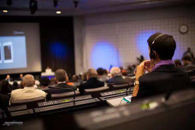 為什么法語(yǔ)同聲傳譯收費(fèi)更高？哪家機(jī)構(gòu)收費(fèi)合理？